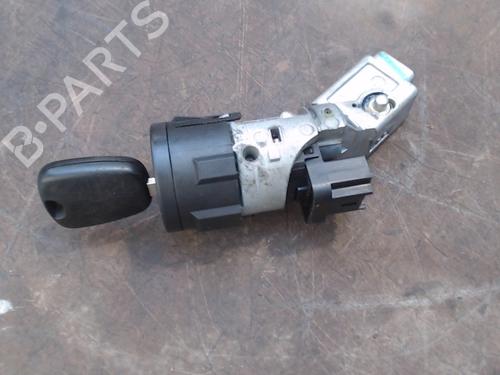 Used Switch Switch PEUGEOT PARTNER Box Body/MPV 1.6 HDi / BlueHDi 75 (75 hp) 40533788 40533788