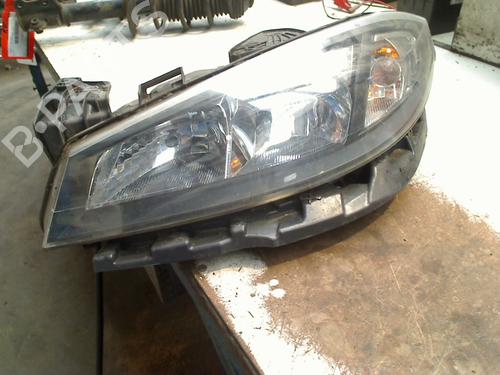 Used Left headlight RENAULT LAGUNA II (BG0/1_) 2.0 16V (BG00, BG0K, BG0P, BG0W) (135 hp) 31128195