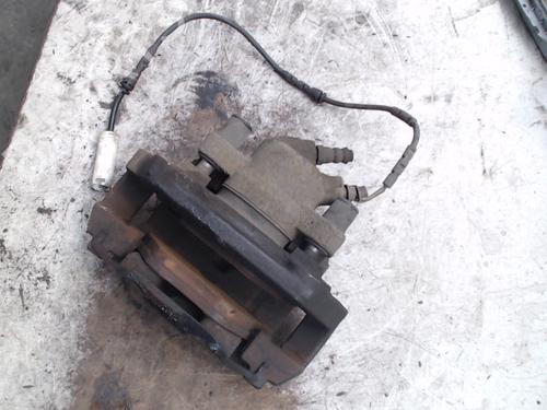 left-front-brake-caliper-bmw-3-touring-e91-318-i-2004-2005-2006-2007-2008-2009-2010-2011-2012-21940467 main image