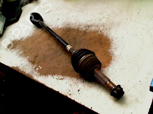 Used Right front driveshaft Right front driveshaft CITROËN C1 II (PA_, PS_) 1.0 VTi 72 (72 hp) 32443484 32443484