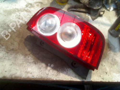 Used Right taillight NISSAN MICRA III (K12) 1.2 16V (65 hp) 28602474