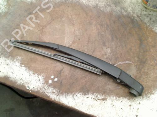 Used Rear windshield wiper arm Rear windshield wiper arm 38464071 38464071