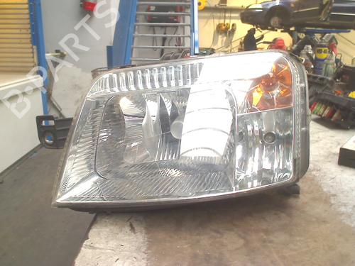 Used Left headlight FIAT PANDA (169_) 1.2 (169.AXB11, 169.AXB1A) (60 hp) 32481153