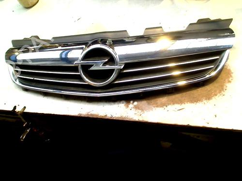 Used Grille OPEL ZAFIRA / ZAFIRA FAMILY B (A05) 2.2 (M75) (150 hp) 30573664