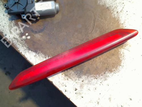 Used Third brake light VW POLO IV (9N_, 9A_) 1.2 12V (64 hp) 31260244