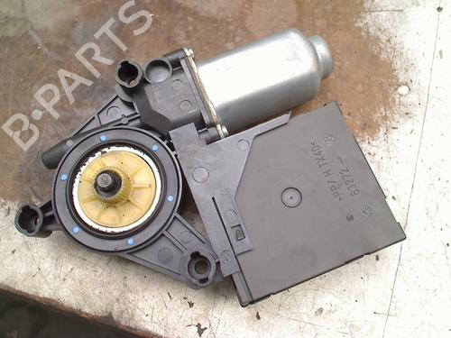 Used Left front window motor Left front window motor VW CADDY III Box Body/MPV (2KA, 2KH, 2CA, 2CH) 2.0 SDI (70 hp) 33286627 33286627