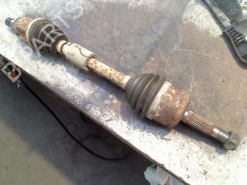 Used Left front driveshaft MITSUBISHI COLT VI (Z3_A, Z2_A) 1.1 (Z31A, Z32A) (75 hp) 29889011