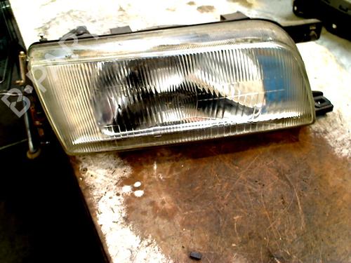 Used Right headlight NISSAN SUNNY III (N14, B13) 1.6 i (B13) (90 hp) 31128249