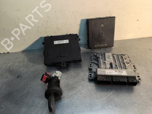 Elektronische module RENAULT KANGOO Express (FW0/1_) 1.5 dCi 90 (FW0G, FW05, FW08, FW11) (90 hp) 30357174