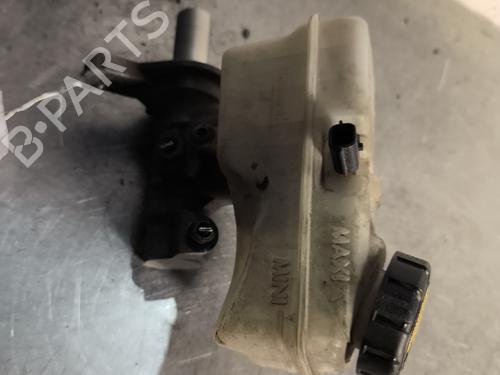 Used Brake master cylinder DACIA LODGY (JS_) 1.5 dCi (JSMC, JSAF) (107 hp) 32993696