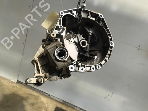 gearbox-fiat-tipo-hatchback-356_-357_-2016-33819401 main image