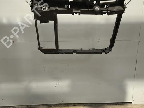 Used Front slam panel Front slam panel CITROËN C3 III (SX) 1.2 THP 110 (SXHNPS, SXHNZT, SXHNZ6) (110 hp) 31041692 31041692
