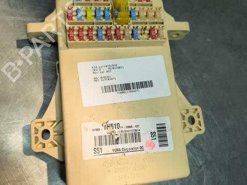 fuse-box-kia-ceed-hatchback-ed-2006-2007-2008-2009-2010-2011-2012-32993868 main image