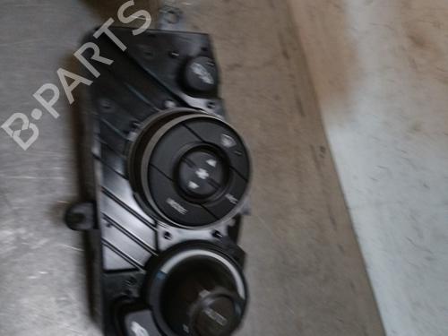 Used Climate control HONDA CIVIC VIII Hatchback (FN, FK) 2.2 CTDi (FK3) (140 hp) 28443136