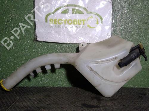 Used Windscreen washer tank FORD FIESTA V (JH_, JD_) 1.4 TDCi (68 hp) 21703040