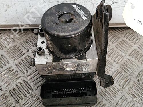 Used ABS pump SEAT LEON (1P1) 1.6 TDI (105 hp) 21697403