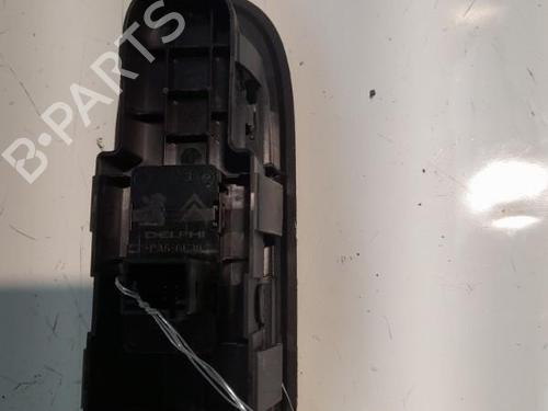 Used Right front window switch PEUGEOT 308 I (4A_, 4C_) 1.6 HDi (109 hp) 21713662