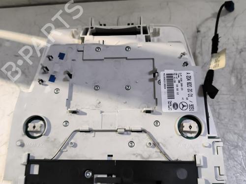 interior-roof-light-mercedes-benz-c-class-coupe-c204-2011-25443908 main image