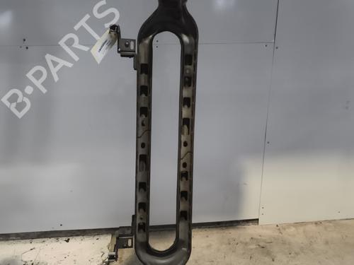 Used Front bumper reinforcement PEUGEOT 407 (6D_) 2.0 HDi 135 (6DRHRH, 6DRHRE, 6DRHRG, 6DRHRJ) (136 hp) 25624813