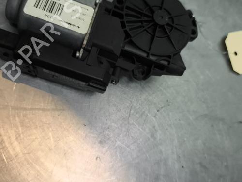 front-right-lock-kia-ceed-hatchback-ed-2006-2007-2008-2009-2010-2011-2012-32993862 main image