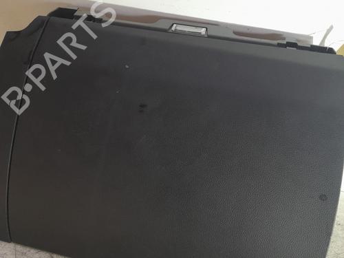 Used Glove box Glove box SKODA SUPERB III Estate (3V5) 2.0 TSI 4x4 (280 hp) 22789373 22789373