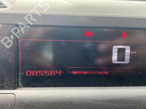 Used Parts CITROËN C4 CACTUS 1.2 THP 110 (110 hp) 4406671