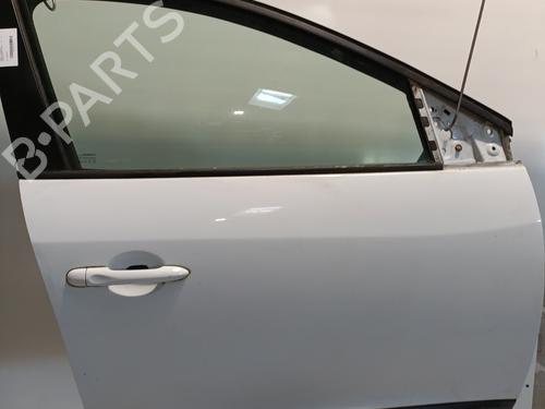 Used Right front door RENAULT MEGANE III Grandtour (KZ0/1) 1.5 dCi (KZ09, KZ0D, KZ1G, KZ29, KZ14, KZ1W, KZ10, KZ1F,... (110 hp) 23108438