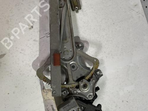 Rudehejsemotor forskærm venstre TOYOTA AURIS (_E15_) 2.0 D-4D (ADE150_, ADE150R) (126 hp) 24222640