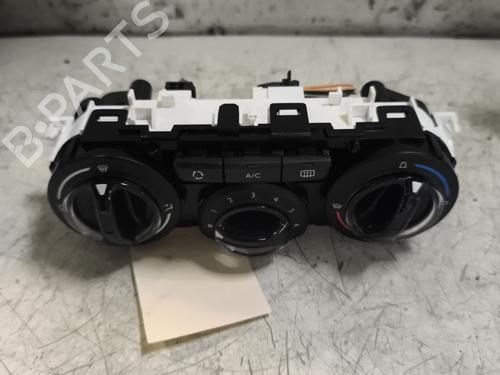 Climate control PEUGEOT 208 I (CA_, CC_) 1.2 VTI 82 | BP25444292I5 