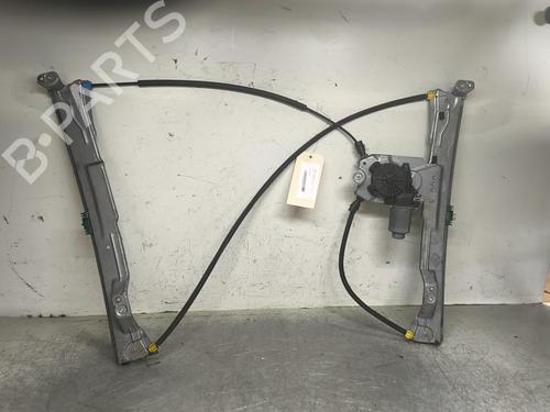 Vindusheismekanisme venstre foran RENAULT CLIO III (BR0/1, CR0/1) 1.5 dCi (C/BR0G, C/BR1G) (68 hp) 32996411