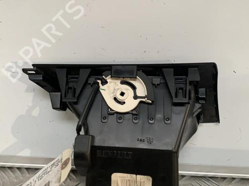 Air vent RENAULT MEGANE III Coupe (DZ0/1_) 1.5 dCi (DZ09, DZ0D, DZ1F, DZ1G, DZ14, DZ29) | BP22032393I21 
