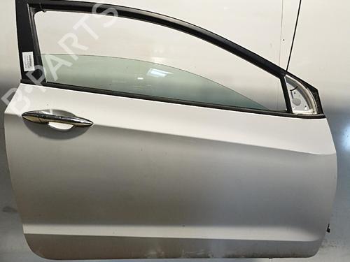 right-front-door-hyundai-i30-coupe-2013-39639483 main image
