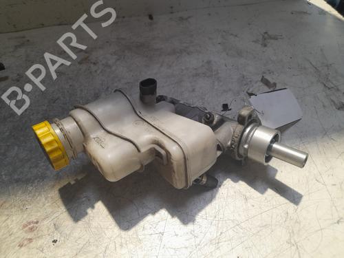 Used Brake master cylinder Brake master cylinder LANCIA YPSILON (843_) 1.3 D Multijet (843.AXF11, 843.AXF1A, 843.AXM11,... (75 hp) 22359324 22359324