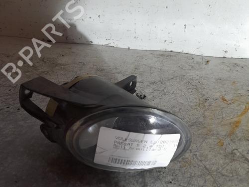 right-front-fog-light-vw-passat-b6-3c2-20-tdi-16v-3c0941700b-2005-2006-2007-2008-2009-2010-22518427 main image