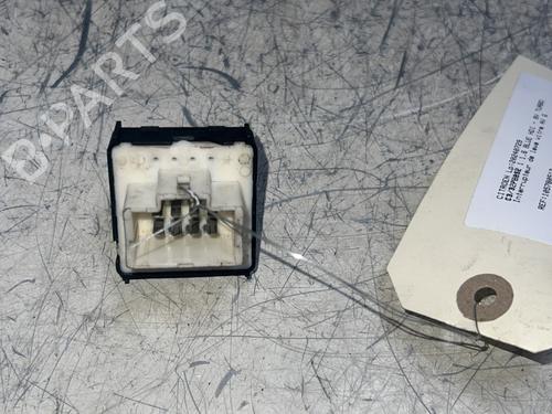 Left front window switch CITROËN C3 III (SX) 1.6 BlueHDi 75 | BP26028470I27 - Image 3