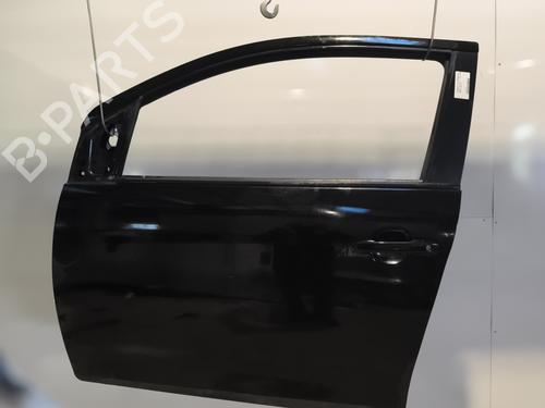 Used Left front door PEUGEOT 108 1.0 VTi 72 (72 hp) 28304441