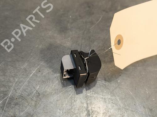 Used Left rear window switch Left rear window switch SEAT EXEO (3R2) 2.0 TDI (143 hp) 29571860 29571860