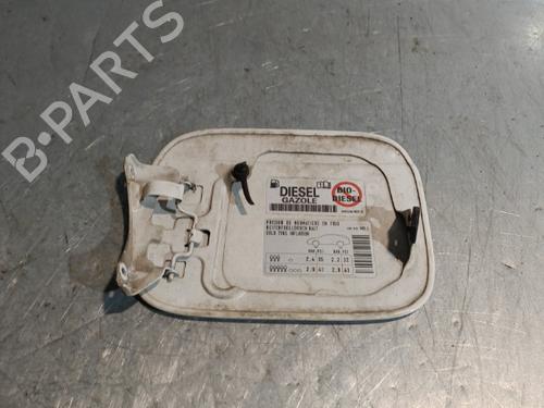 fuel-flap-seat-exeo-st-3r5-20-tdi-8e0809905e-2009-2010-2011-2012-2013-21721163 main image