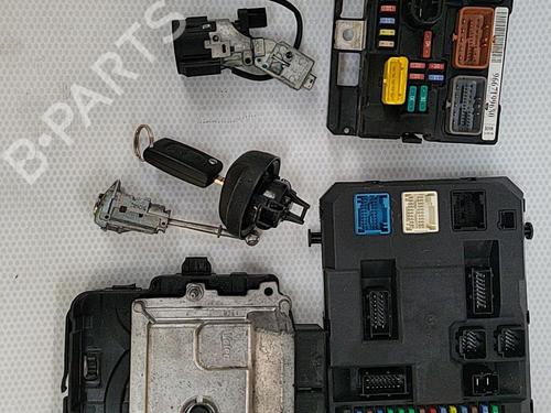 Used Electronic module Electronic module CITROËN C3 II (SC_) 1.2 VTi 82 (82 hp) 21722619 21722619