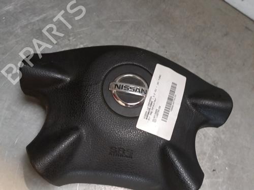 Used Driver airbag NISSAN X-TRAIL I (T30) 2.2 Di 4x4 (114 hp) 27810251