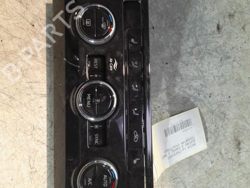 Used Climate control Climate control SKODA SUPERB III Estate (3V5) 2.0 TSI 4x4 (280 hp) 22789376 22789376