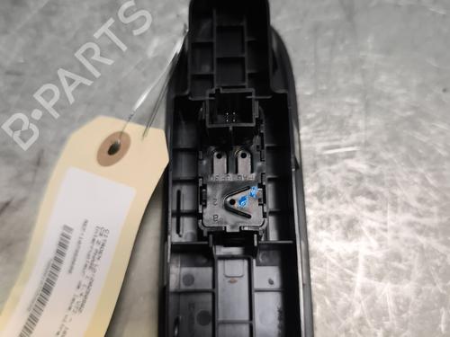 Used Right front window switch Right front window switch CITROËN C3 II (SC_) 1.4 VTi 95 (95 hp) 26893761 26893761