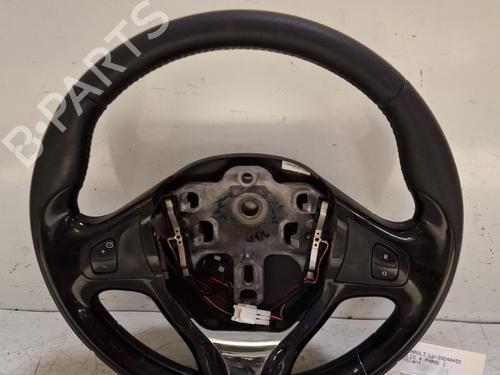 Used Steering wheel RENAULT CLIO IV (BH_) 1.5 dCi 90 (90 hp) 21704517
