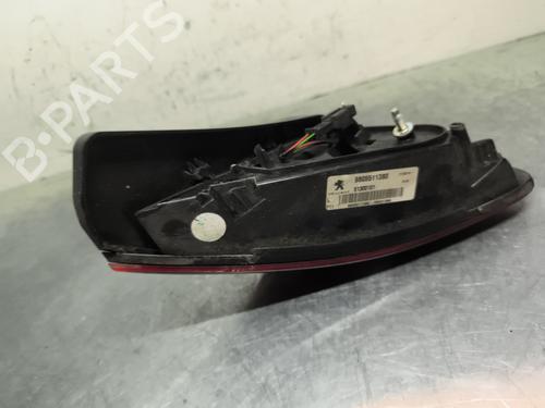 Used Left tailgate light Left tailgate light 30553404 30553404