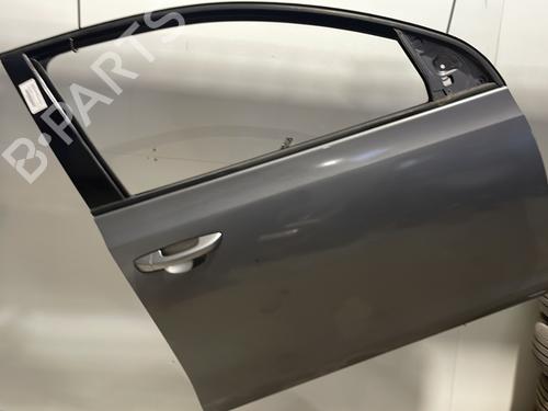 Used Right front door VW GOLF VI (5K1) 1.6 TDI (105 hp) 25130370