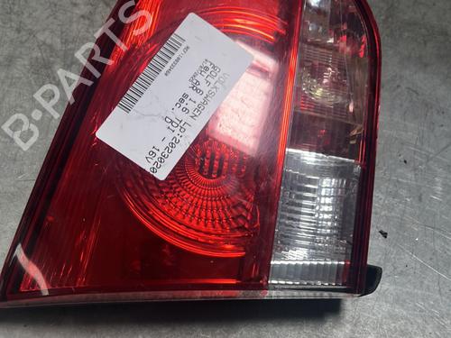 Feu de coffre droit VW GOLF VI (5K1) 1.6 TDI (105 hp) 28302307