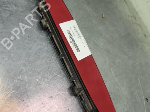 Used Third brake light RENAULT CLIO III Grandtour (KR0/1_) 1.5 dCi (KR0G) (68 hp) 30553081