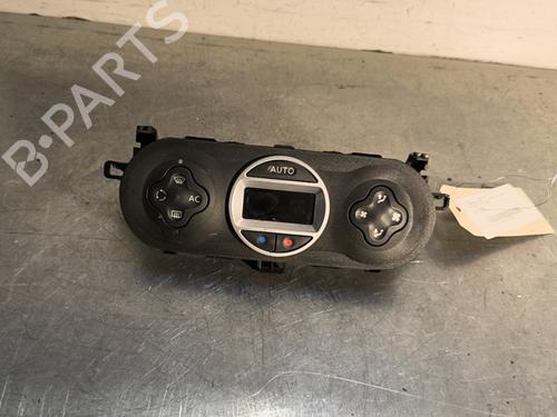 Commande Chauffage RENAULT TWINGO II (CN0_) 1.5 dCi 90 (86 hp) 29997351