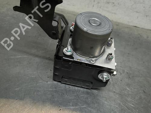 Used ABS pump ABS pump RENAULT CLIO V (B7_) 1.0 TCe 90 (B7MT) (91 hp) 30646966 30646966