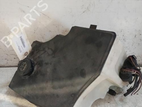Used Windscreen washer tank BMW X3 (E83) 3.0 d (218 hp) 25336786